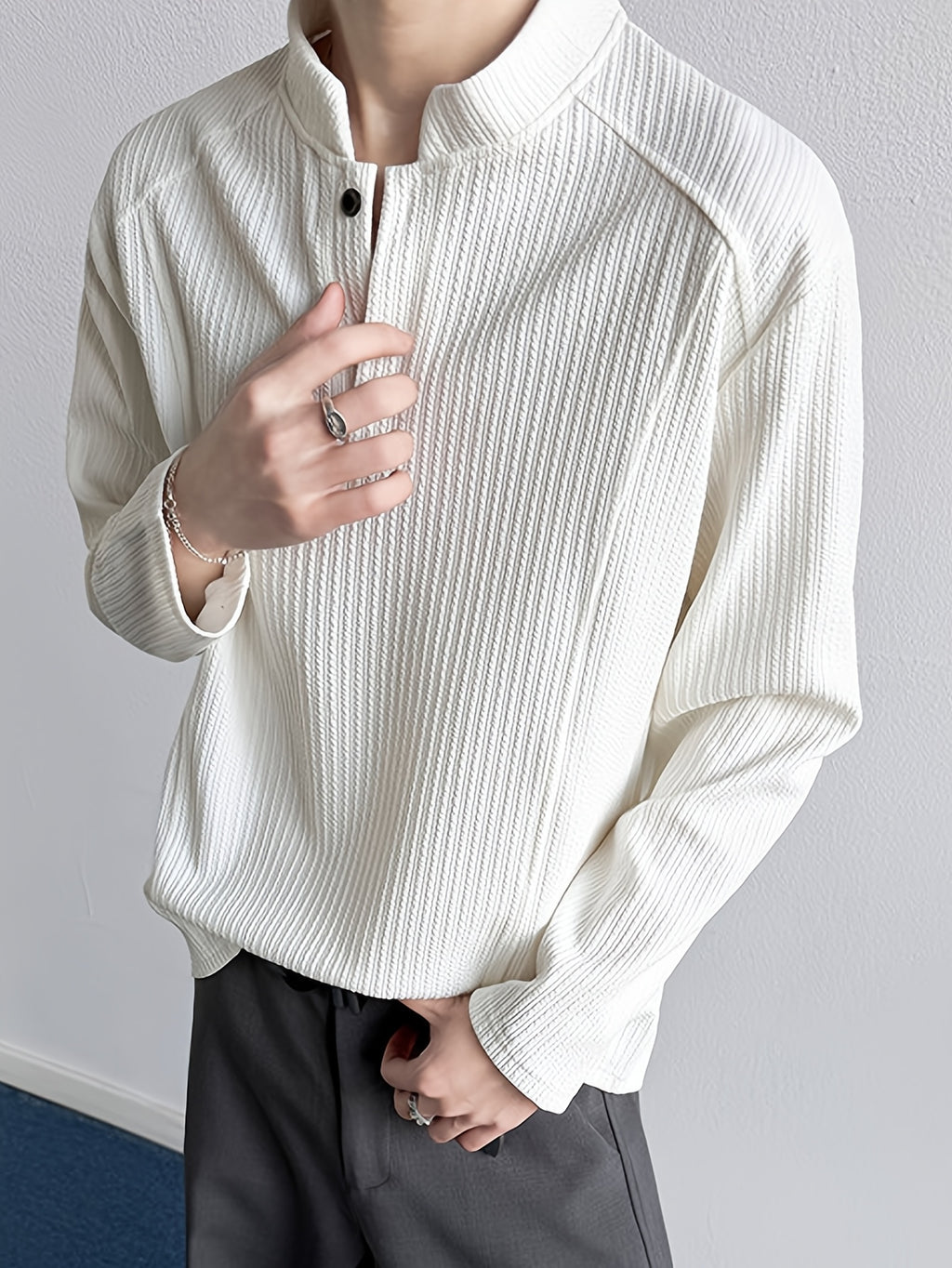 Men'S Korean Style Clean Texture Stand Collar Long Sleeve T-Shirt, Soft And Breathable Drop Shoulder Solid Color Casual Pullover, Suitable for Spring/Autumn Campus Shopping Short Trips - White