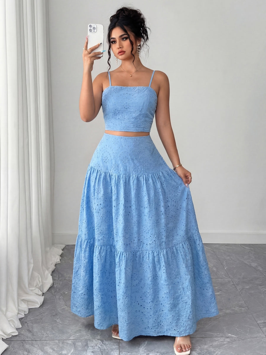 Two-Piece Embroidered Maxi Dress, Bohemian Style with Layered Ruffle Hem. Perfect for Dates, Vacations, Picnics, And Beach Outings. Comfortable And Versatile Women'S Dress - Sky Blue
