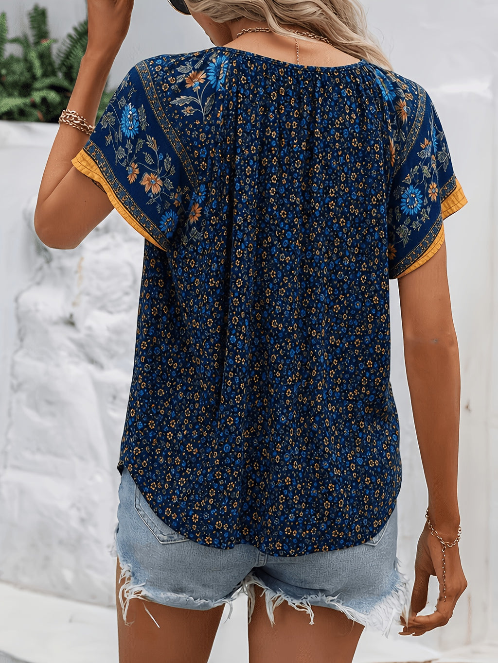V-Neck Tie-Sleeve Short-Sleeve Floral Print Top - Blue