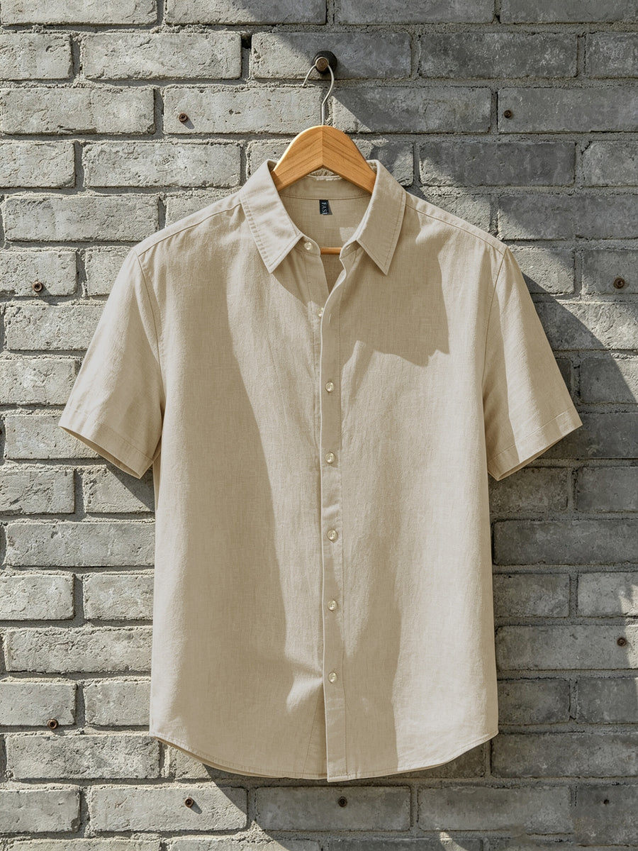 A Versatile Men'S Short-Sleeved Shirt for Summer, Featuring a Easy Solid Color Collar Design And Breathable Fabric for Long-Lasting Freshness. Available in Multiple Colors, It Is Easy to Handle for Casual Commuting. (solely Includes 1 Top) - Khaki