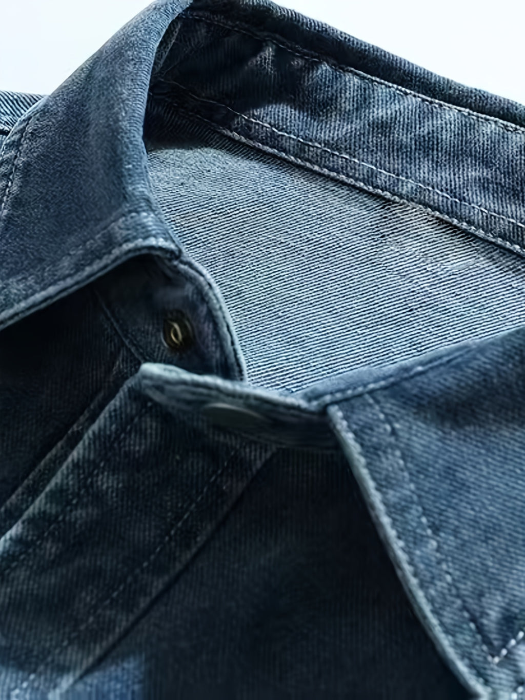 [Know And Give OBM] Men'S Loose Denim Shirt, Lapel Long Sleeve Denim Jacket, Double Pocket Casual Loose Shirt, Daily Streetwear - Light Blue