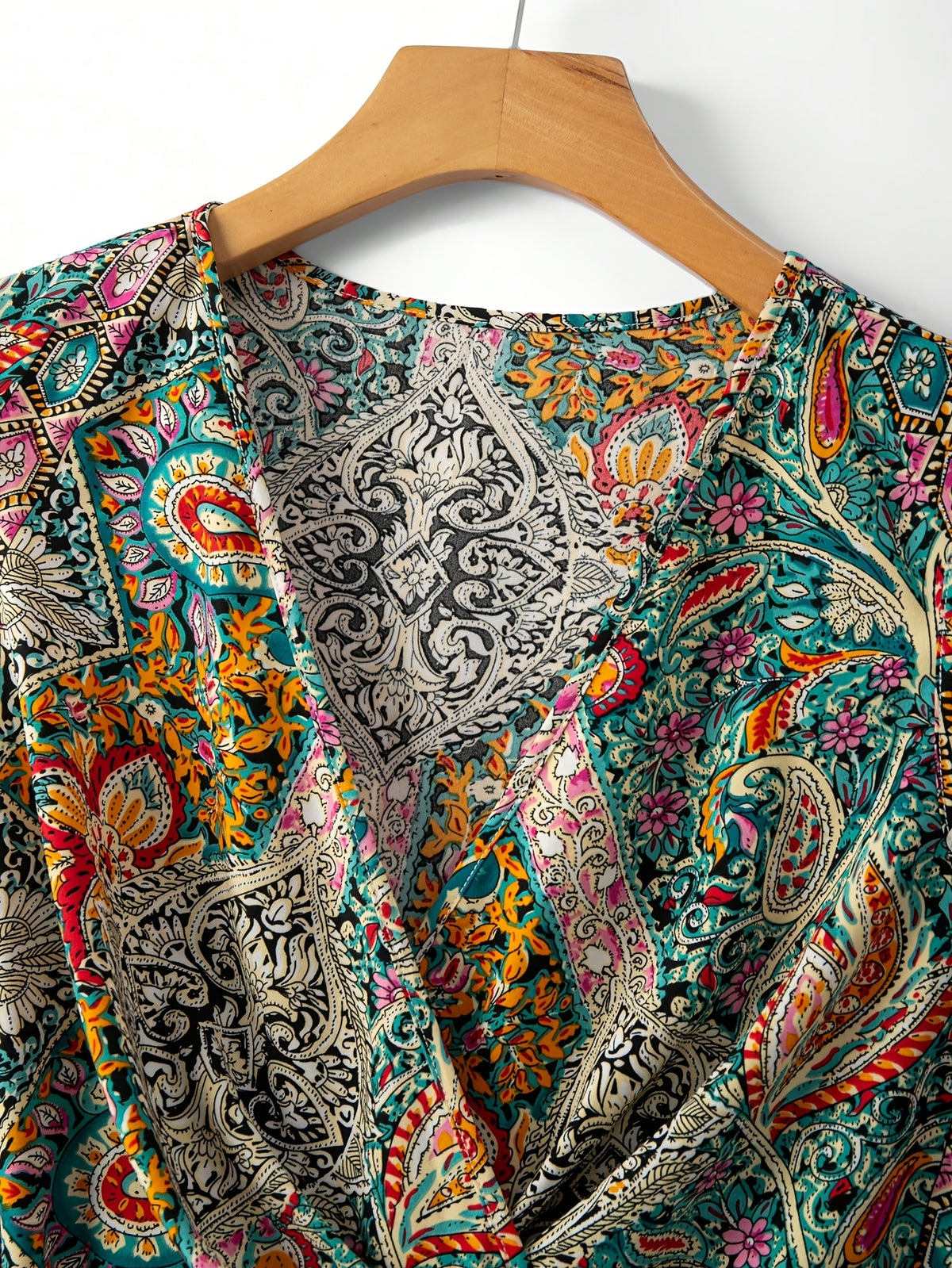 Women'S New Paisley Top, V-Neck Cross-Tie Sleeveless Slim Shirt, Fashion Casual Vest Suitable for Work, Vacation, Dating, Multi-Purpose Summer - Mixed Color 3
