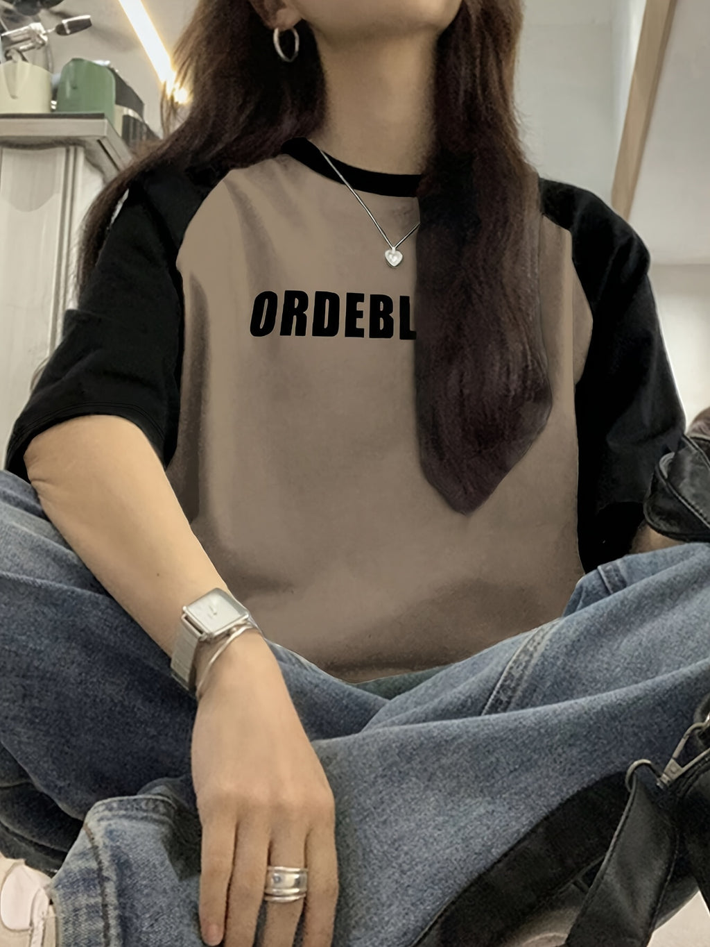 Women's, Brown Color Clash Letter Print Crew Neck Tee, Casual Raglan Sleeve Top, Suitable for Spring, Summer and Fall - Camel