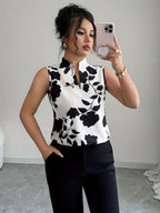 Women's Elegant Floral Print Fashion Sleeveless Blouse Top - Mixed colors