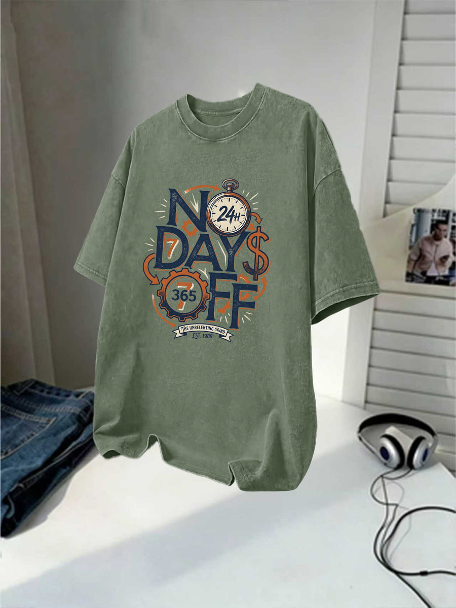 Men's Washed Short-sleeve T-shirt, Made of Pure Cotton for Breathability and Skin-friendly Comfort. Features a Relaxed Fit for Versatile Wear. Front Print with "NO DAYS OFF" Motivational Text and Gear Stopwatch Elements Exuding a Powerful Vibe - Olive Green