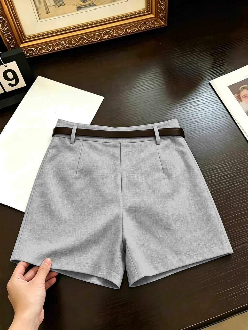Women'S High-Waist Blazer Shorts, Solid Color Pleated Casual Shorts with Belt, Slim A-Line Commuter Shorts, Summer Lightweight Office And Daily Wear - Grey