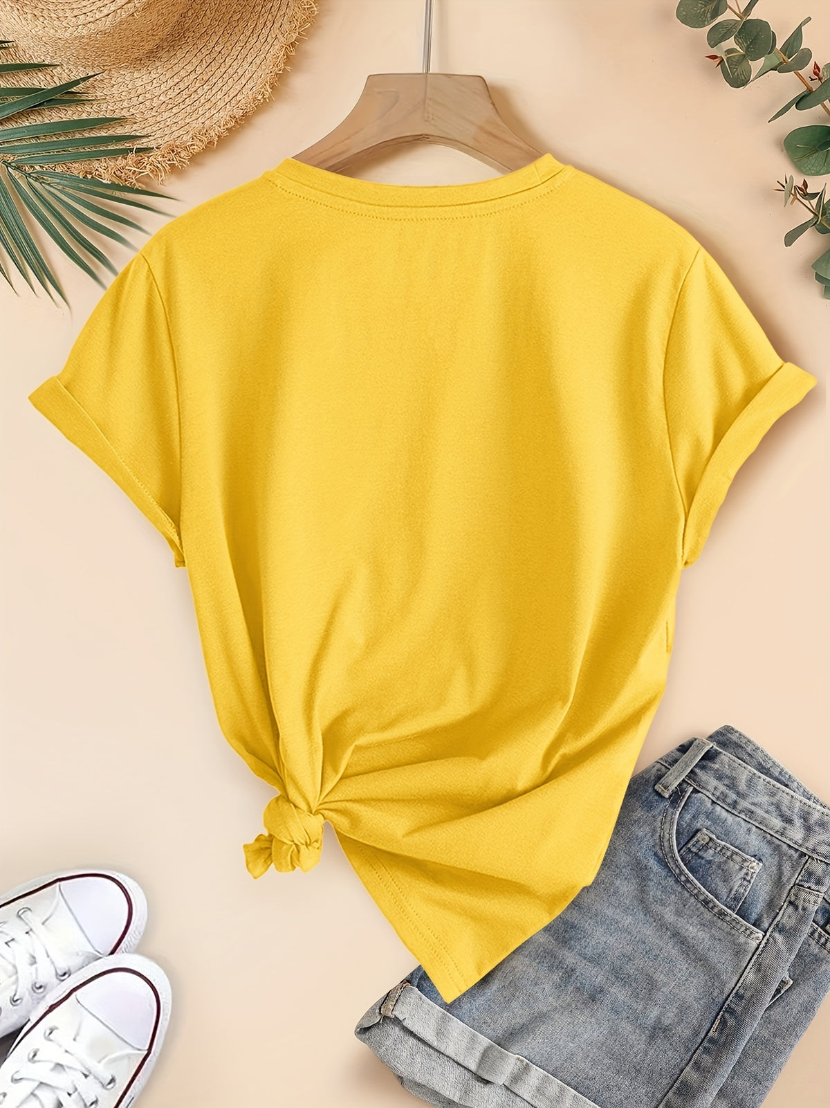 Women'S Elegant Short Sleeve, Cui Di Good Morning Morning Coffee Style Print, Soft Stretch Round Neck Casual Retro Style Top, Warner Bros. Licensed, Suitable for Spring Summer Autumn Daily And Vacation Wear, S-XXL Size - Yellow