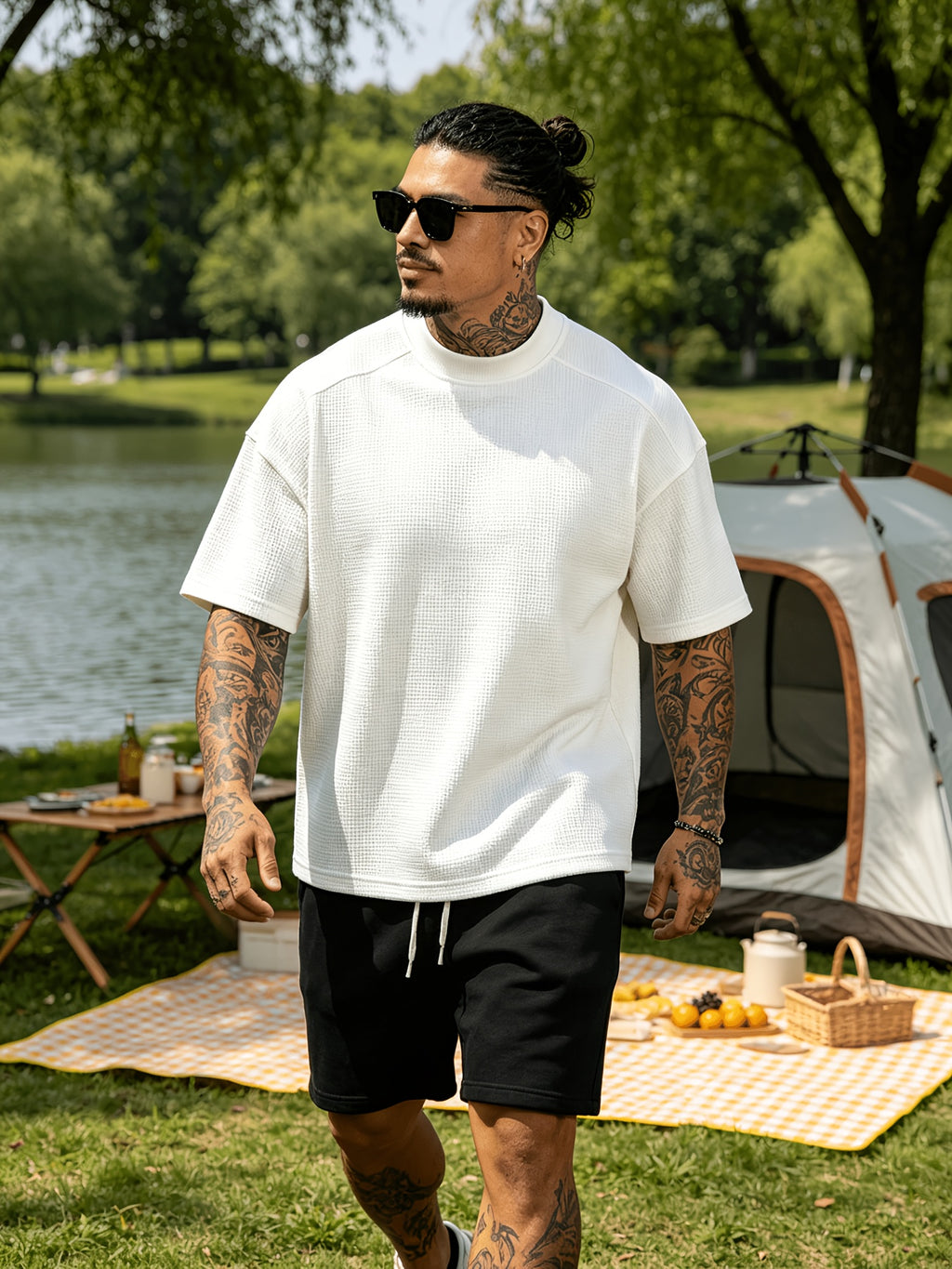 New Spring/Summer Men's Top, Fashionable Sporty Short Sleeve, Loose Fit Casual, Comfortable, Lightweight, Skin-Friendly, Trendy, Versatile, Refreshing, and Durable - White