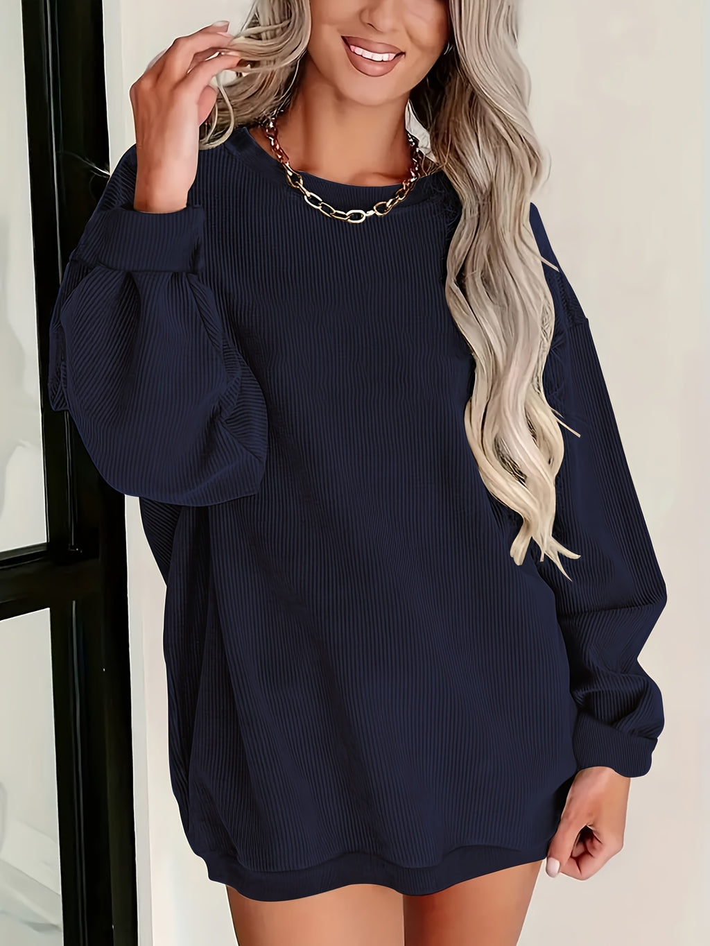 Women's Versatile, Casual-chic Round-neck Sweatshirt; Autumn Top; Fashionable Corduroy Long-sleeve Top for Work and Casual Attire; Loose Fit for Comfort, Soft Against the Skin, and Warm Without Looking Bulky; Simple Round Neckline with a Versatile - Navy Color
