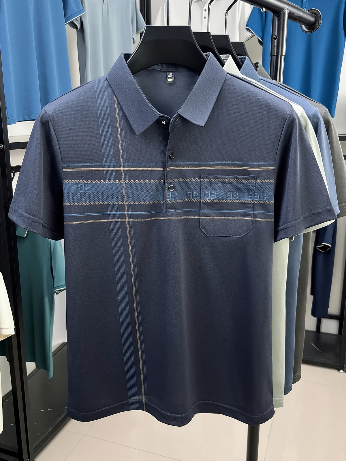 New Spring/Summer Men's Polo Shirt, Striped Contrast Color Half-Placket Single-Breasted Lapel Short-Sleeve T-Shirt, Men's Business Casual Fashionable Breathable Versatile Pullover Base Layer Top with Chest Pocket, Suitable for Spring and Summer - Navy Color