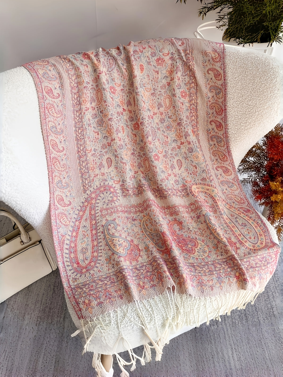 1pc Soft Paisley Fringed Cardigan, Elegant Oversized Coat, Pistachio Floral Pattern, Made of Breathable Fabric, Exquisite Fringed Trim, Multi-Functional Fashion Shawl - Pink Color