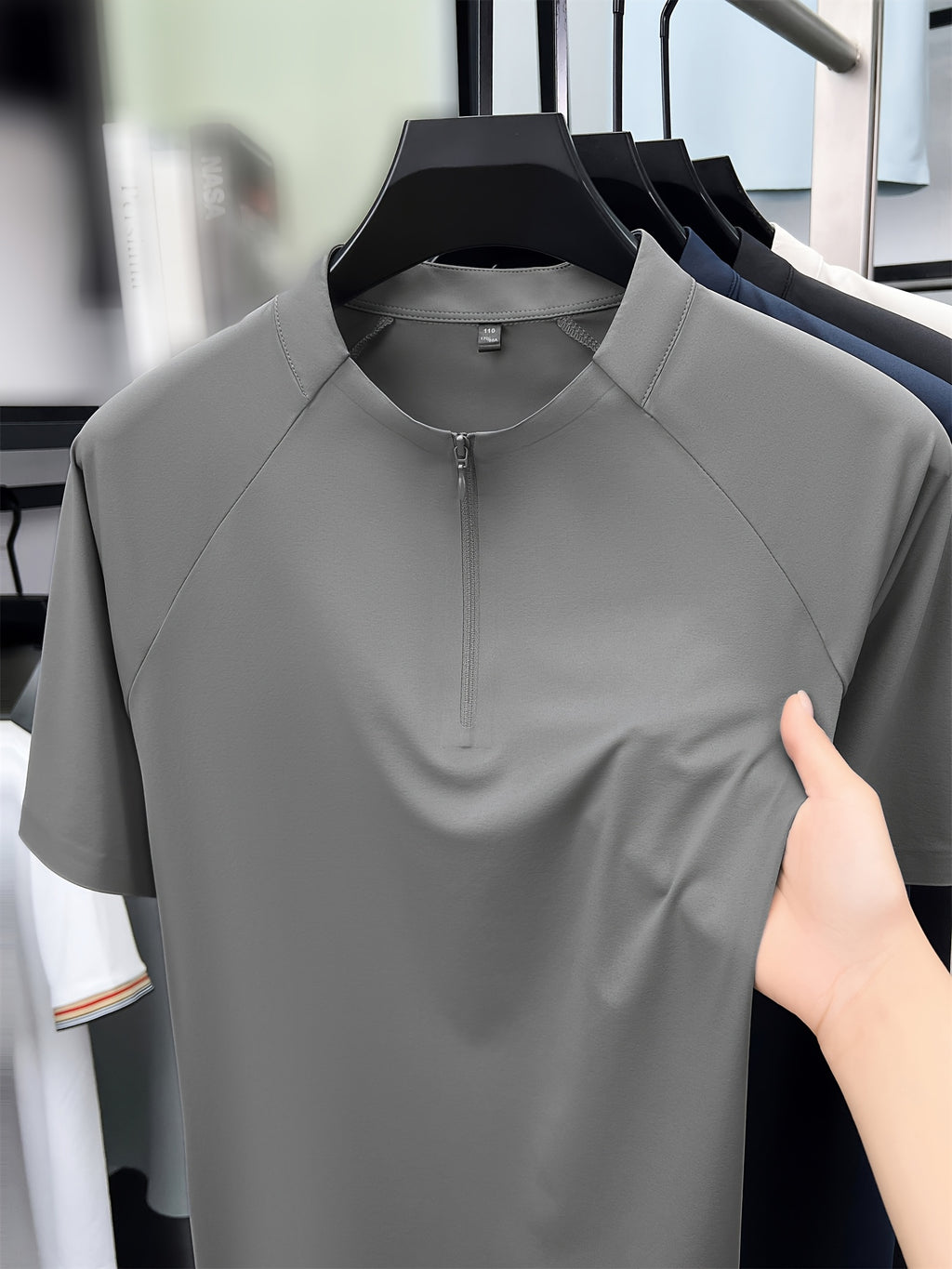 New Summer Men's Short-Sleeve Henley Shirt, Half-Zip Stand Collar Raglan Solid Color Top, Versatile Multi-Color Men's Apparel for Business Commuting, Outdoor, Fitness, Golf, Men's Gift - Light Grey