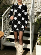 Black White Checker Women'S All Over Print Long Sleeve Dress, Slight Stretch Crew Neck A Line Straight Hem, Versatile for Commute, Home & Dating - Multicolor