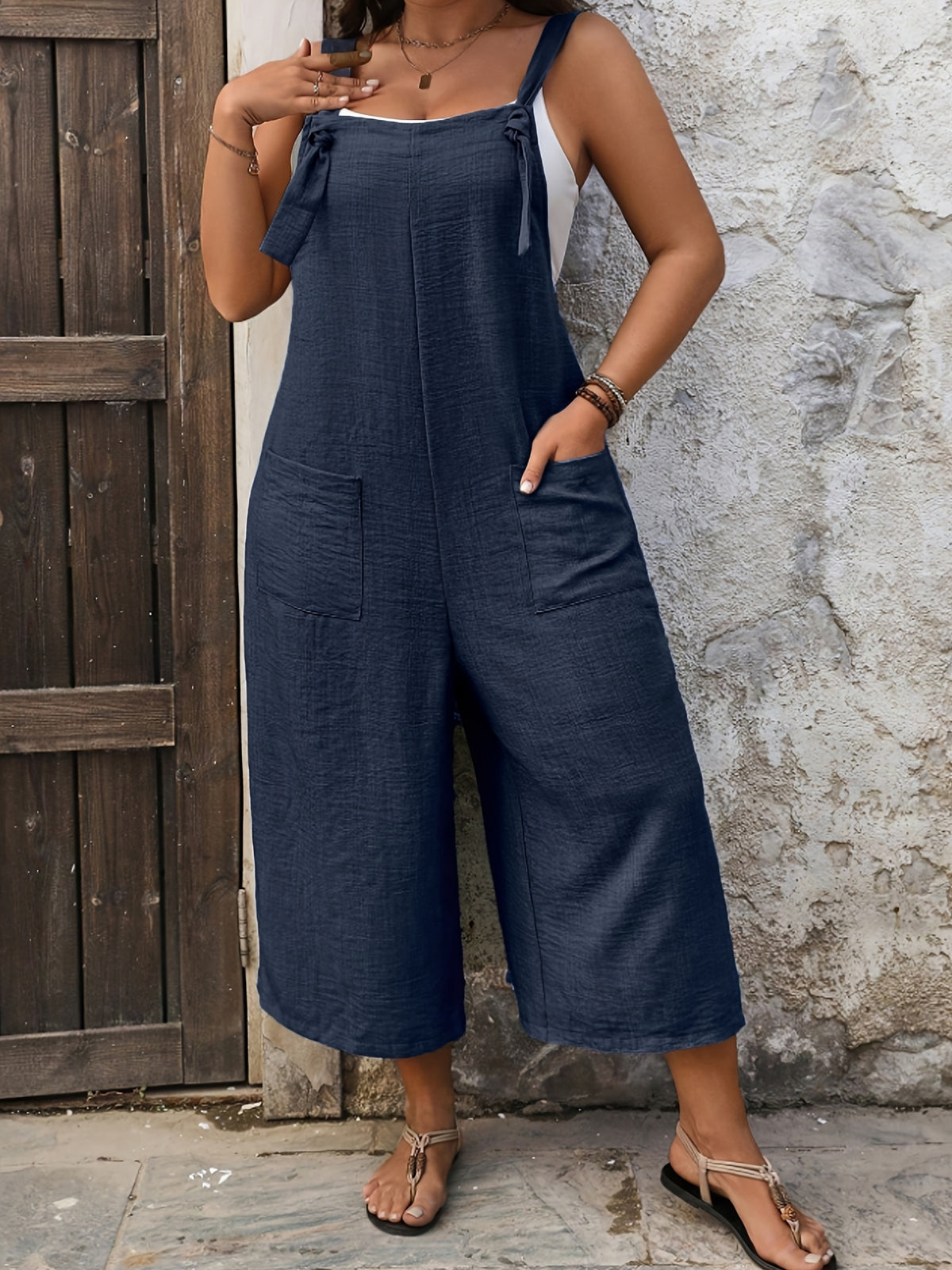 Summer Casual Vacation Women's Jumpsuit, Simple, Daily, Comfortable, and Stylish, with Front Pocket Decoration, Holiday Leisure Women's Jumpsuit - Navy Color
