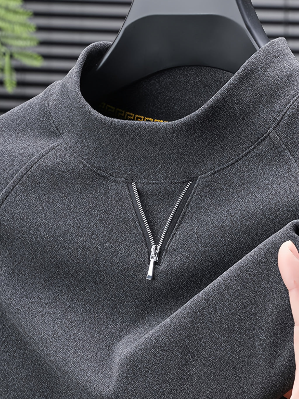 Men's Half-Turtleneck V-Neck Long-Sleeve Base Layer with Small Zipper, Understated and Mature, Seamlessly Transitions Between Business and Casual Settings - SINBOS - Grey