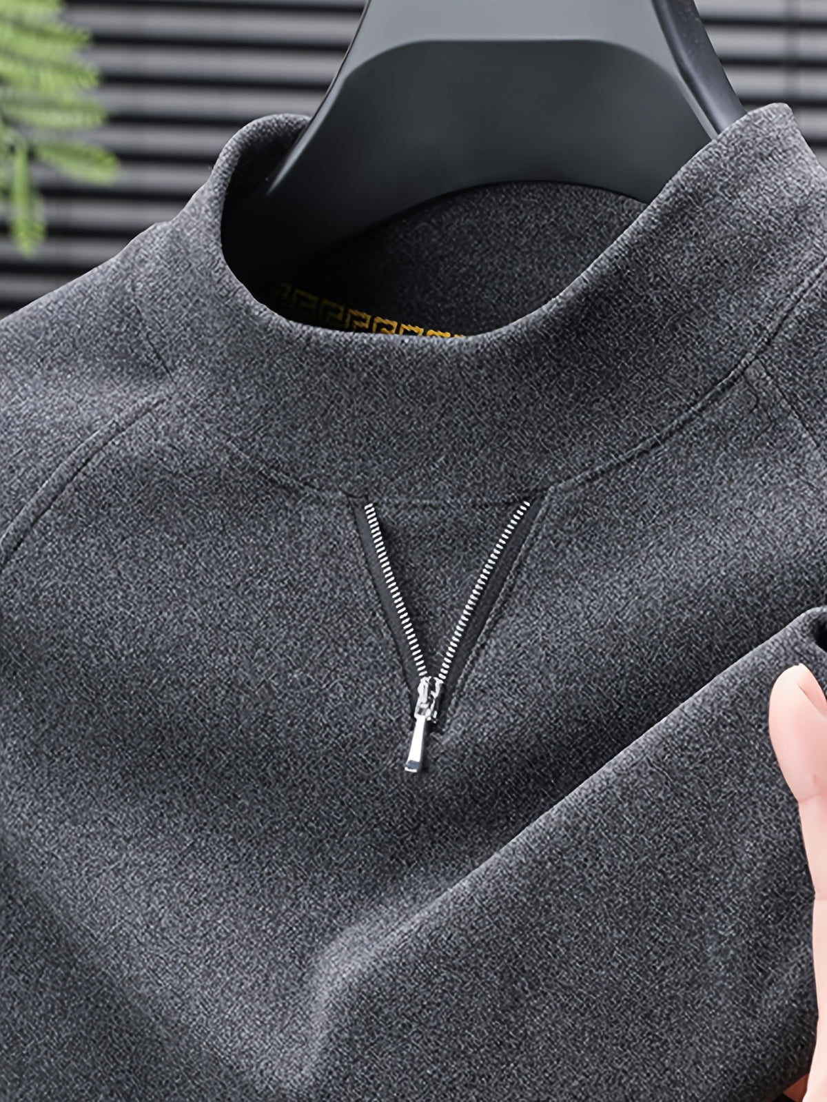 Men's Half-Turtleneck V-Neck Long-Sleeve Base Layer with Small Zipper, Understated and Mature, Seamlessly Transitions Between Business and Casual Settings - SINBOS - Grey