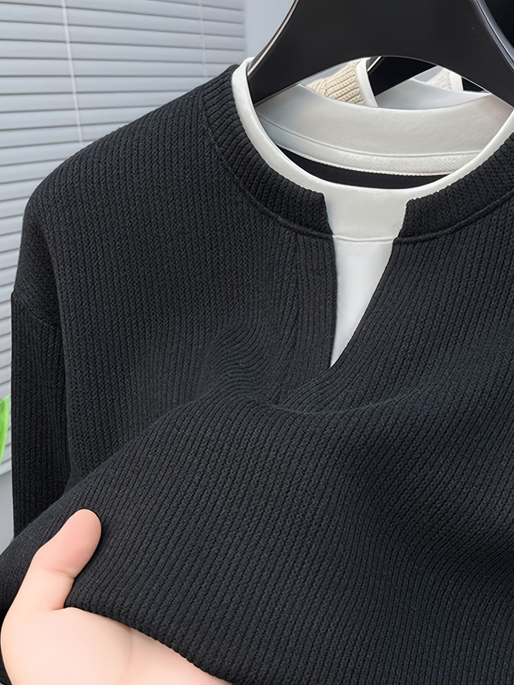 Spring And Autumn Men'S Pinstripe Knit Faux Two-Piece Sweatshirt Easy Small Lapel Fit Comfortable Skin-Friendly Casual Commuting Long Sleeve Pullover Sweater - Blue Black