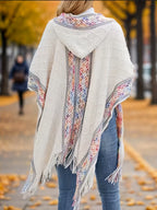 Elegant Special Edition 'Net Body Bust' Vacation Style 1pc Women's Diamond Jacquard Hooded Cape Cardigan, Vintage Ethnic Style Solid Color Tassel Fashionable Elegant European and American Style Warm Sweater Coat, Suitable for Spring, Autumn - White
