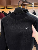 Minimalist Urban Crewneck Sweater for Portable Daily Commuting - Black