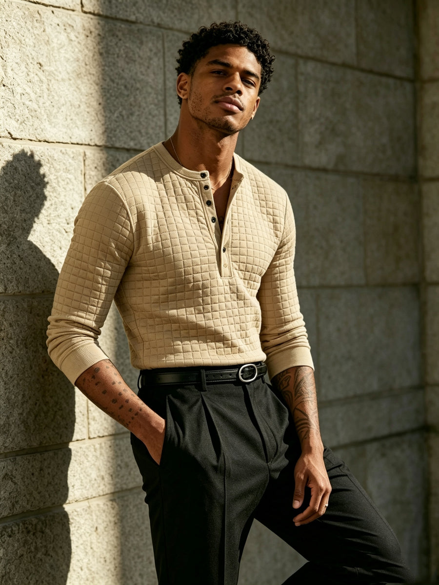 [Josh Mei OBM] Fall/Winter New Men'S Plaid Jacquard Knit Henley Pullover Shirt, Half-Button Placket Geometric Texture Long Sleeve Top, Soft Stretch Fabric, Slim Fit Versatile Casual Fashion Modern Street Style, Suitable for Commuting, Dates - Khaki
