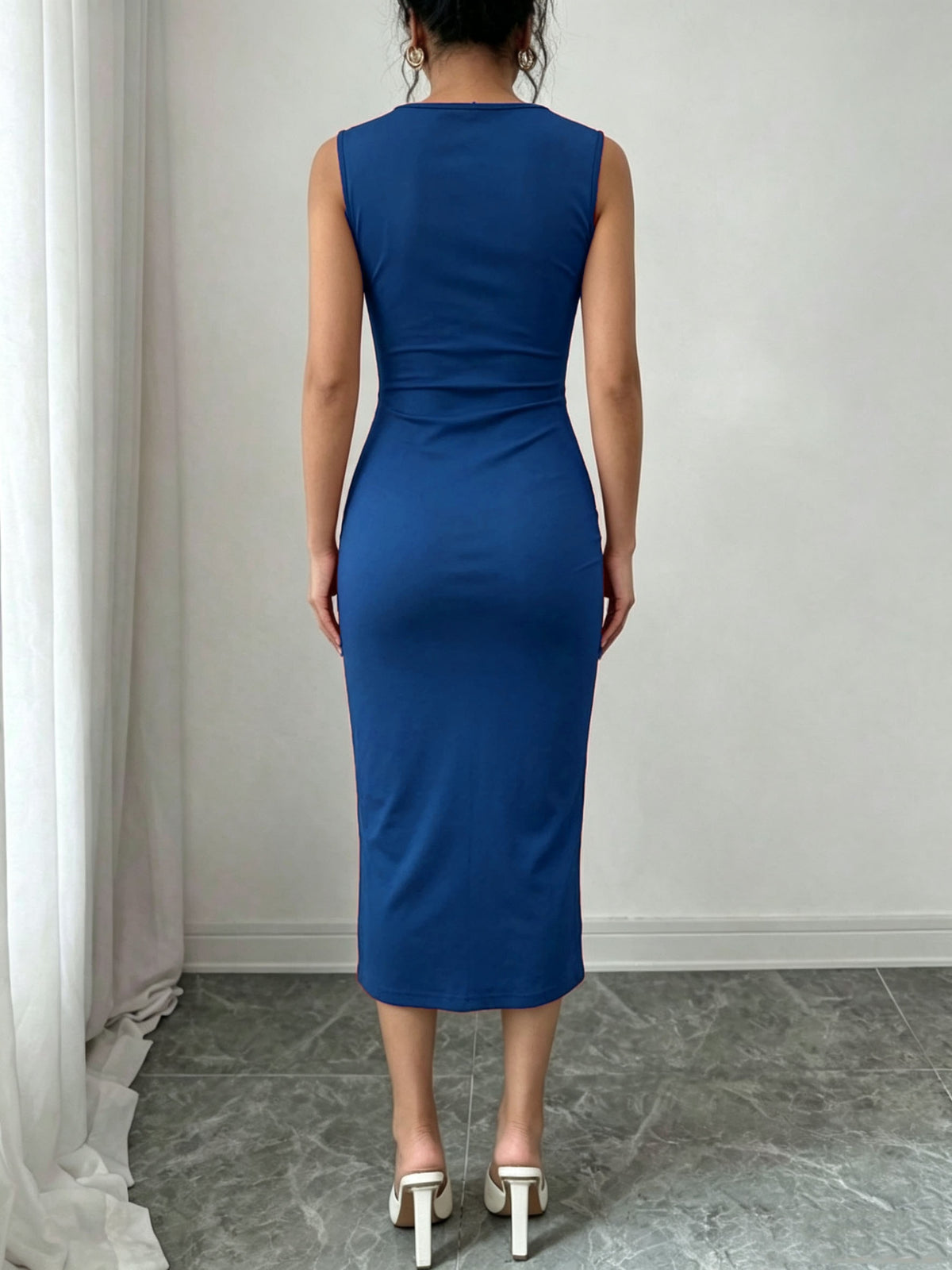 Solid Color Sleeveless Wrap V-Neck Midi Dress, Women'S Ruched Golden Button High Slit Bodycon Dress, Elegant Sheath Dress for Business Office, Party And Daily Formal Occasions - Sea Blue