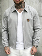 [Villa Le Water OBM] Autumn Men'S Badge Embroidered Shield Blazer, Suitable for Work, Outdoor Wear - Light Grey