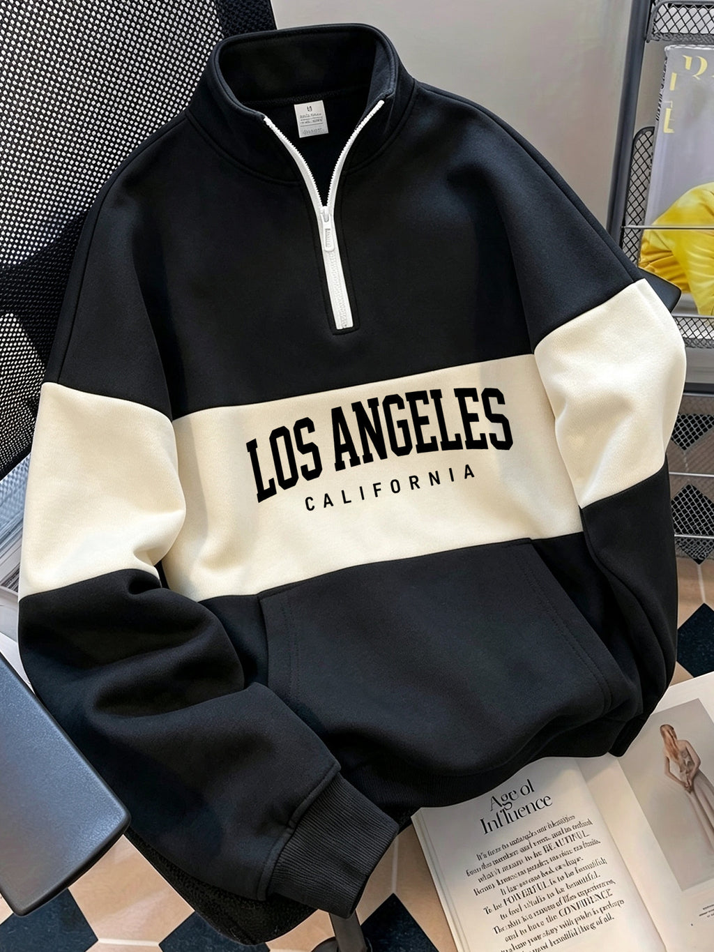Retro American Stand-Collar Zipper Men'S Sweatshirt, Color-Block Letter Print, Thick Knit Fleece Fabric Soft And Skin-Friendly, Suitable for Daily Outings, Campus Wear, All-Season Wear, Casual Long-Sleeve Sweatshirt - Black Khaki