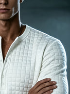 Autumn New Men'S White Checkered Henley Long Sleeve T-Shirt, Henley Collar Textured Top, Easy Rugged Slim Fit, Salon Gathering Casual Wear, Easy Fashion, Men'S Half-Open Long Sleeve - White