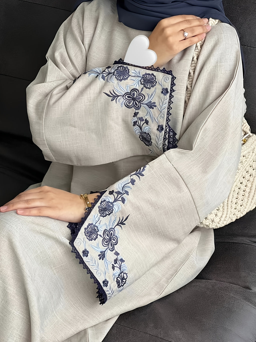 New Long Robe Middle Eastern Muslim Fashion Embroidery Elegant Dress - Apricot