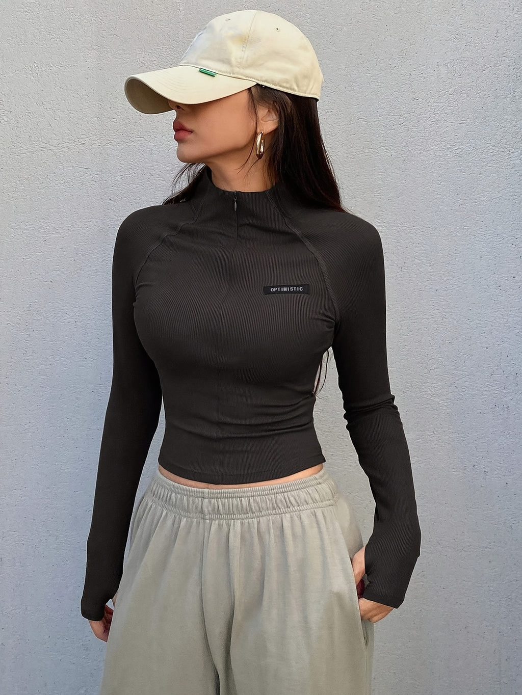 Slim-Fit Long-Sleeve T-Shirt with a Half Zipper for a Stylish Look - Black