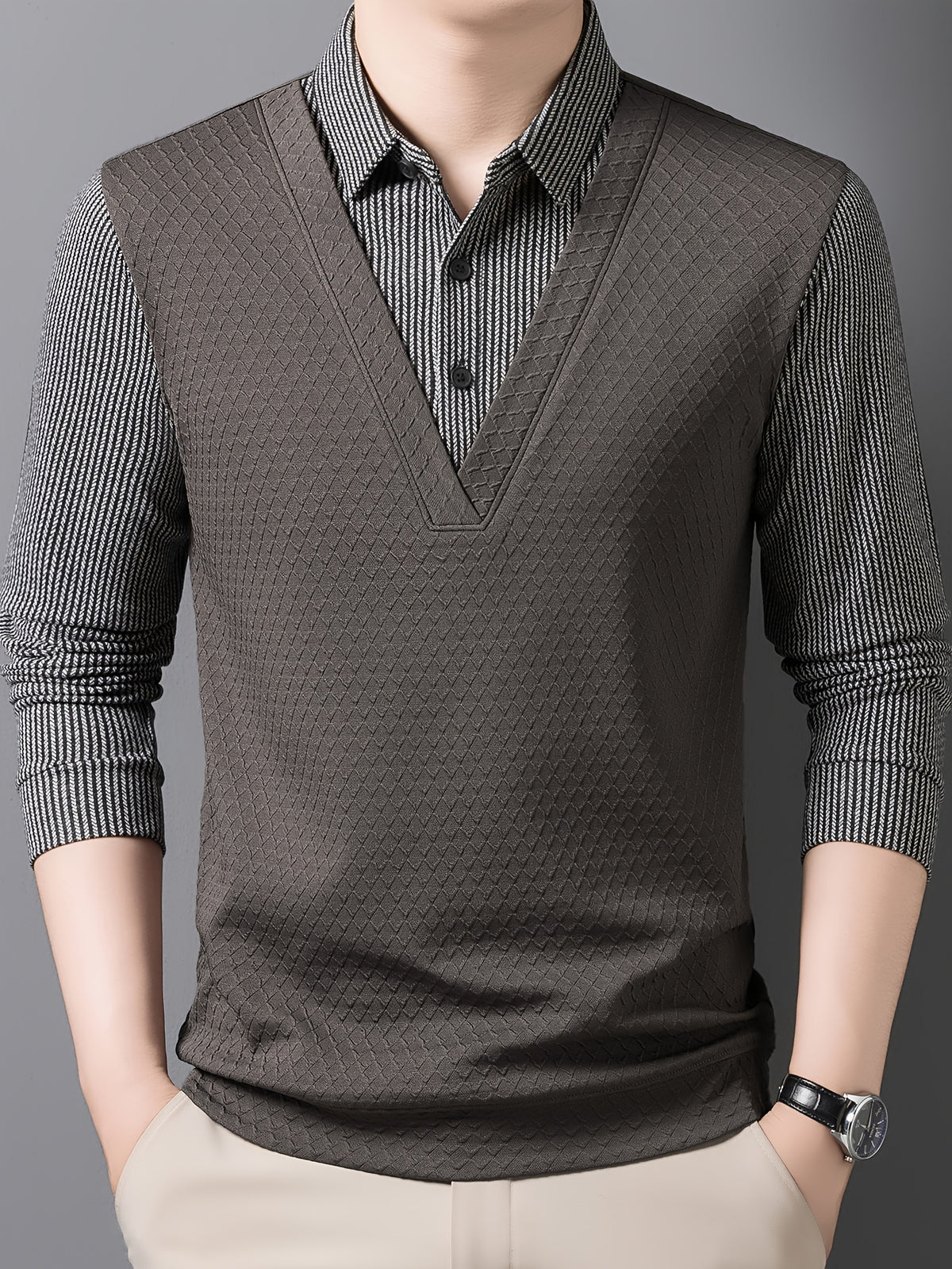 New Spring And Autumn Square-Neck Pullover for Men, a Business Casual Top for Middle-Aged Dads, Skin-Friendly And Comfortable, Made of Soft Fabric, Regular Fit Clothing 1119 - Coffee Brown