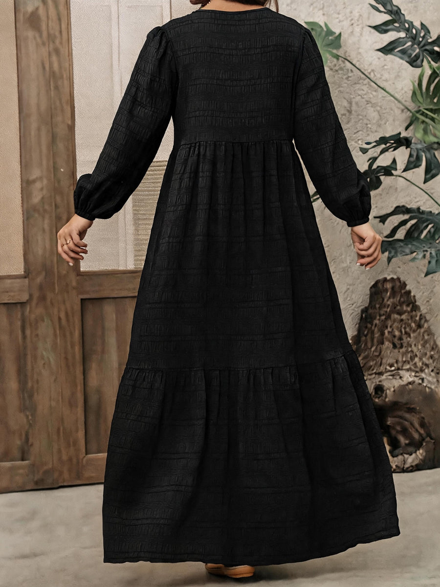 Plus Size, Plus Size Women's Solid Color Textured Long Sleeve Maxi Dress, V-Neck Puff Sleeve Waist-Cinching Layered Cake Dress, Loose Vacation Dress, Elegant Dress for Spring/Autumn/Winter - Black