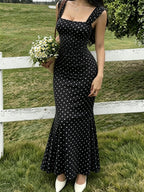 Elegant Women's Polka-dot Printed Maxi Dress with a Square Neckline, Body-hugging Mermaid Hem, and Thigh-high Slit Design - Black