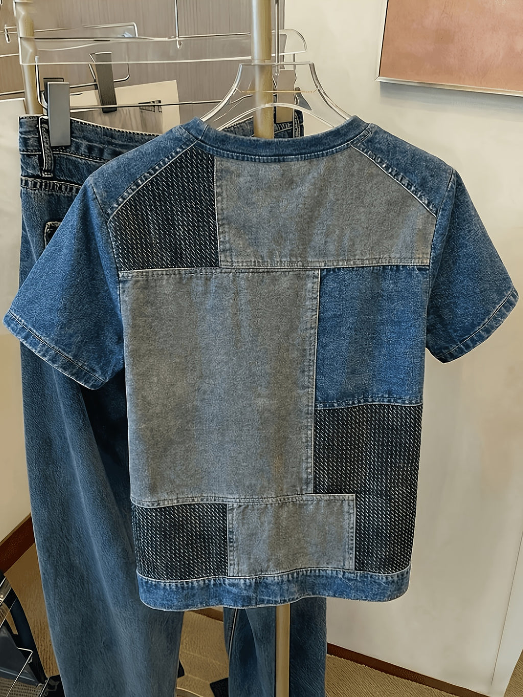 [Printed Pants - Not Faux Denim Fabric]Retro Distressed Faux Denim Patchwork Printed T-Shirt, Women'S Casual Short Sleeve Crew Neck Top, Street Style Design, Suitable for Daily Casual And Vacation Wear (Digital Print - Not Faux Denim) - Mixed colors