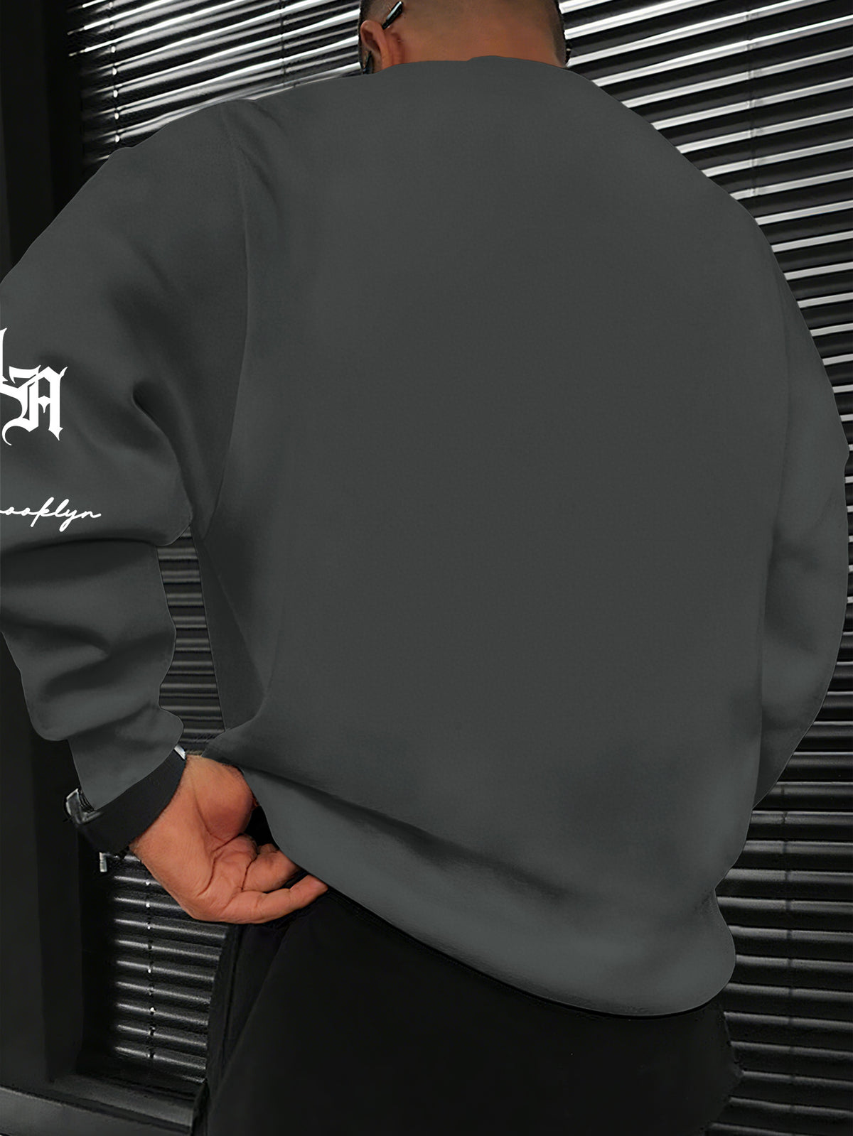 Los Angeles & Brooklyn Twin Cities Belief Crew Neck Sweatshirt" City Art Style Top! Men'S Cross-City Trend Item, City Social / Daily Outing Choice - Grey
