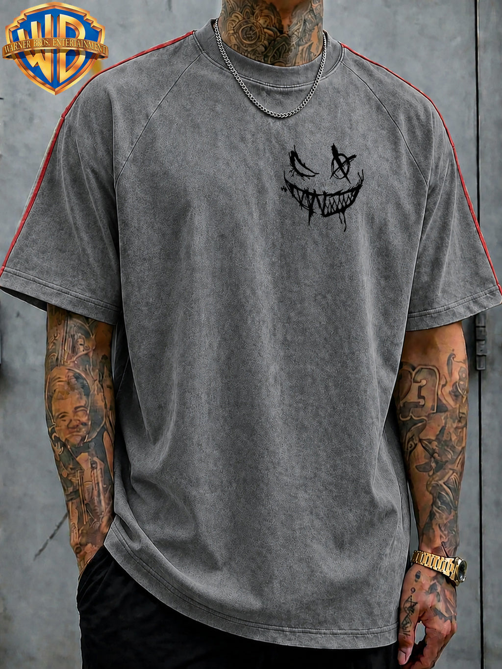WB Warner Bros. Official License, American Dark Punk Hand-Drawn Creation, Classic Joker Quote with Bat Elements Retro Atmosphere T-Shirt, Men'S Loose Retro Street Casual Short Sleeve Top - Grey
