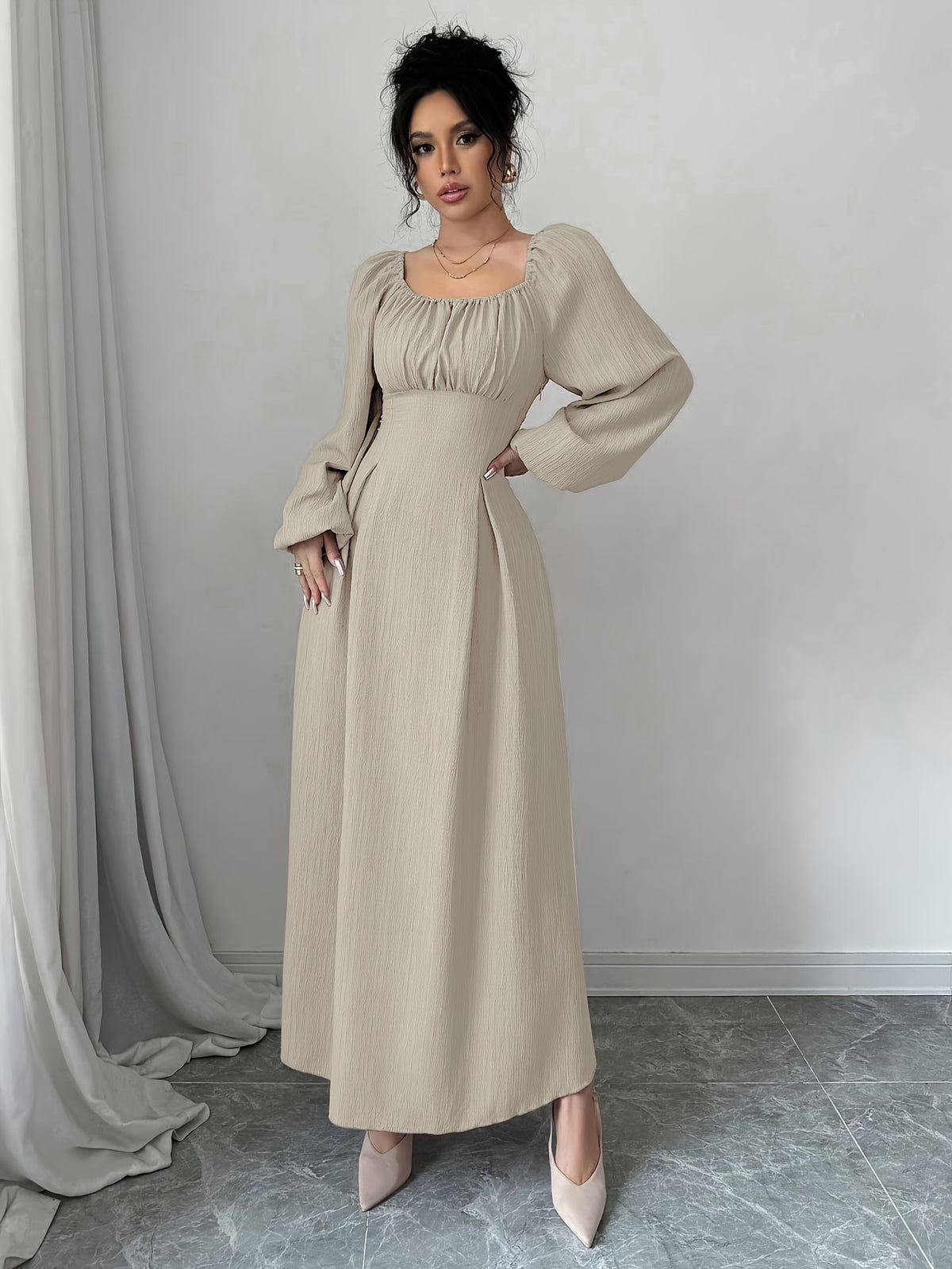 Elegant Women's Long Dress with Square Neckline, Lantern Sleeves, Pleats, and Back Bow, Solid Color, Suitable for Autumn Long Wear - Khaki