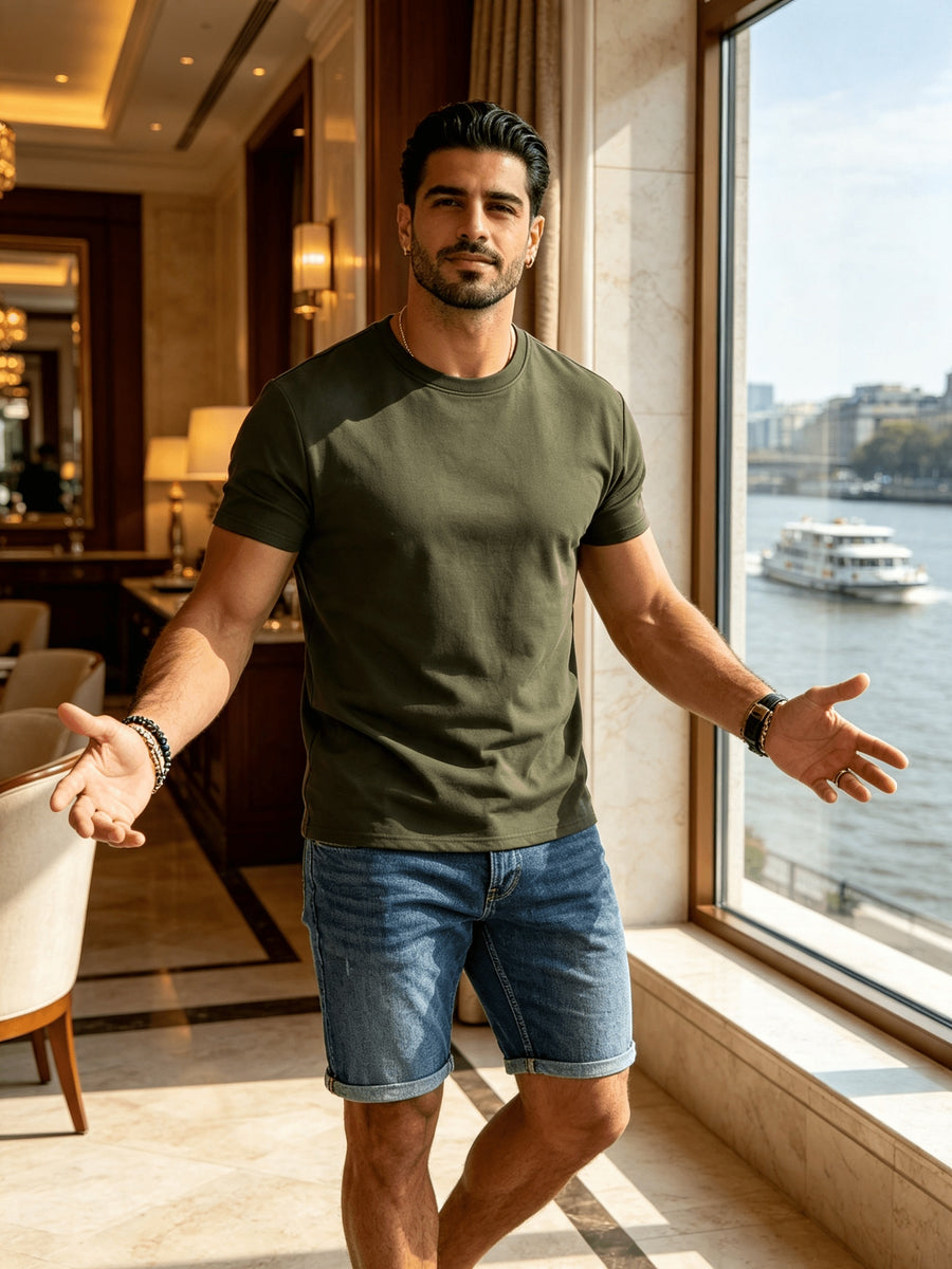 Men's Spring/Summer Solid Color T-Shirt, Short-Sleeve Top, Casual and Breathable, Suitable for Commuting and Outings, Fashionable, Trendy, Simple, and Versatile, a Casual Essential - Military Green