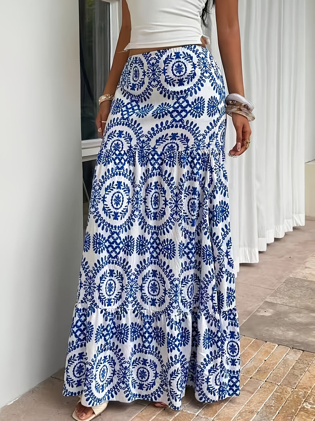 Fashionable Women's Tall Summer Printed Skirt, Vacation Skirt. The Tiered Hem Gently Sways with Every Step, While the High-waist Design Elevates Your Silhouette. Perfect for Beach Strolls or Strolling Through Town, It's a Standout Piece for Any - Blue And White Print