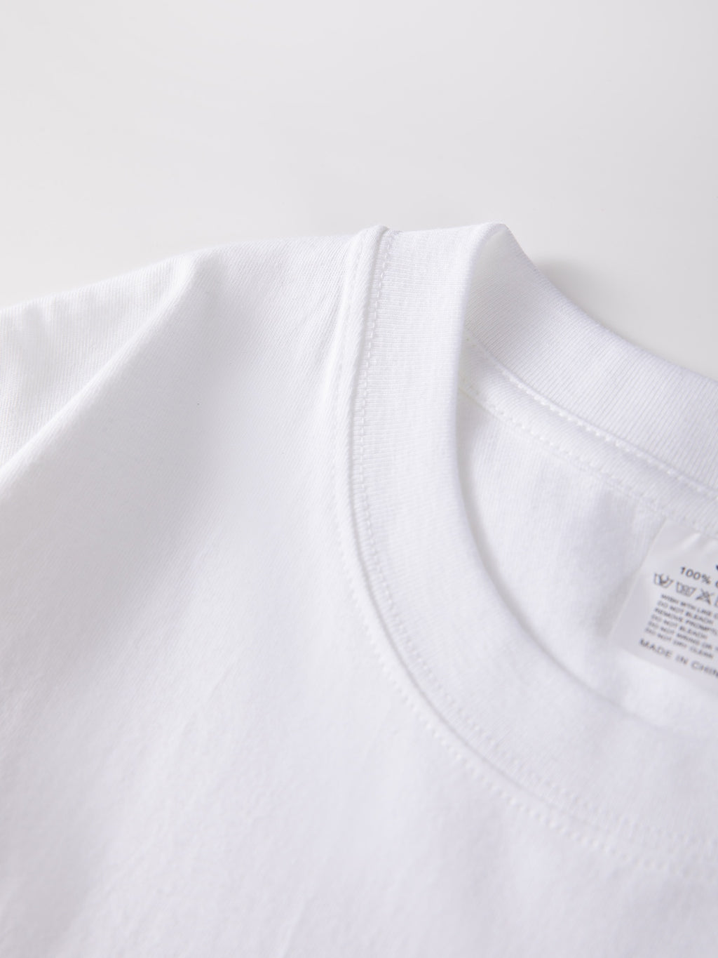 Heavyweight Men's 100% Pure Cotton Crew Neck Printed T-Shirt, a Stylish and Versatile High-Quality Top, an Essential for Daily Wear, Street Jogging, and Other Casual Outfits - White