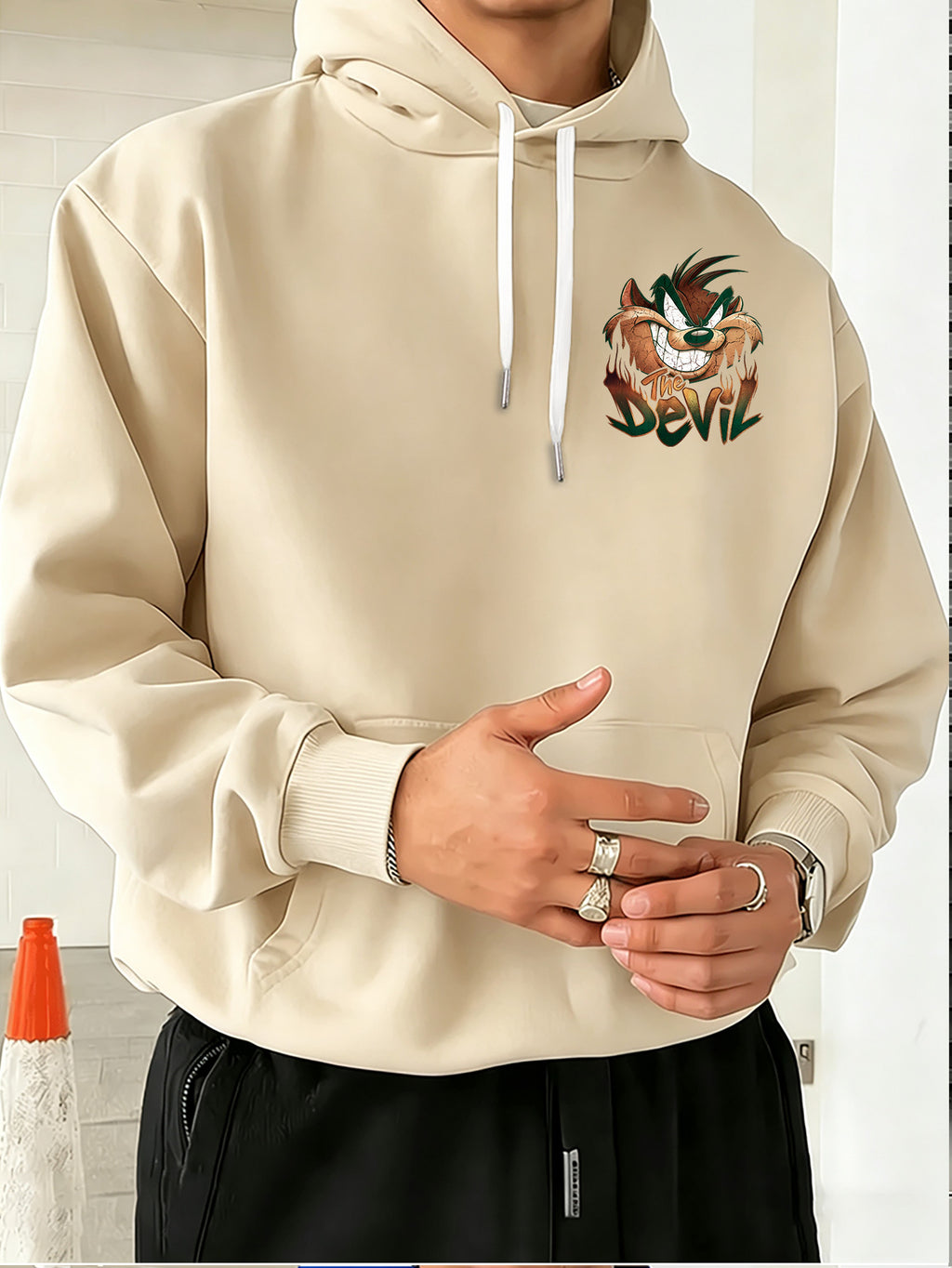 Warner Bros. Big Mouth Style Print, Hooded Sweatshirt with Graphic Design, Multi-functional Street Style Men's Hoodie, Comfortable and Casual, Suitable for Autumn and Winter Wear - Apricot