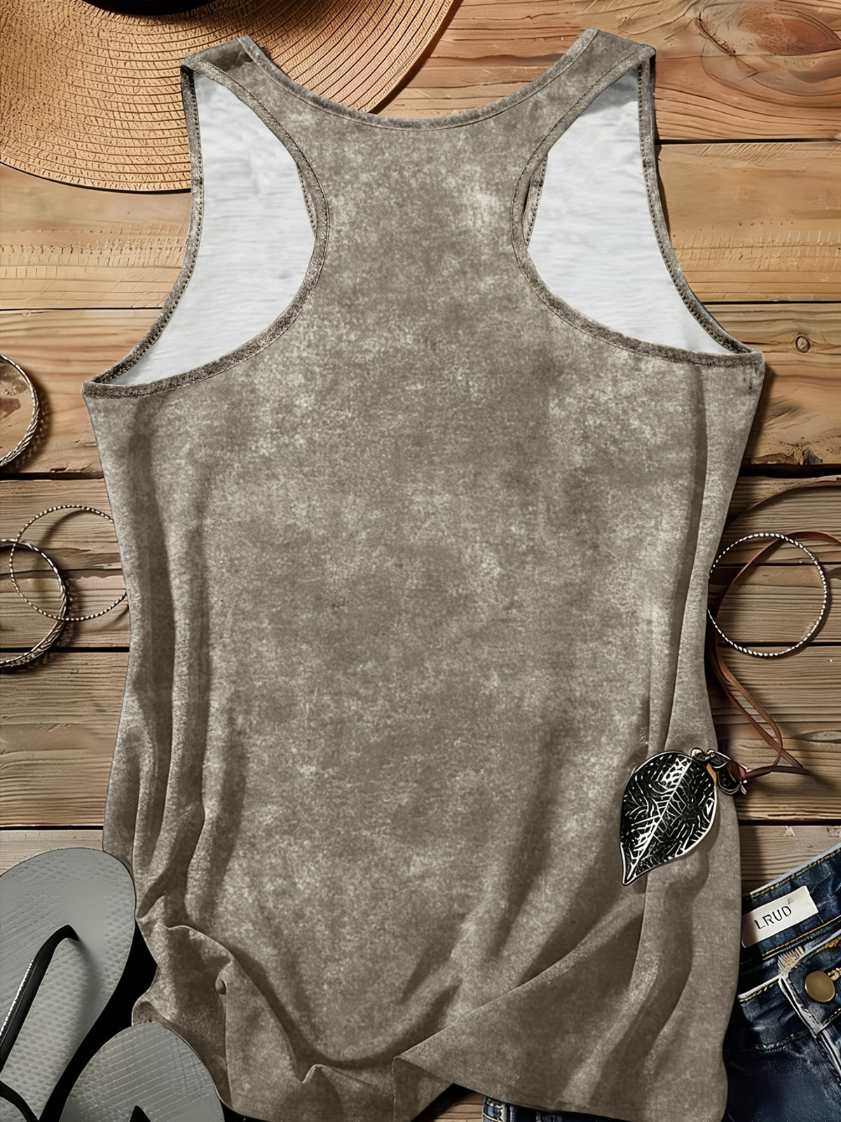A Series of Arabic Numerals, a Comfortable And Casual Tank Top with a Full Print of The Letter '26', Suitable for Travel, Leisure, And Outdoor Street Scenes - Olive Brown