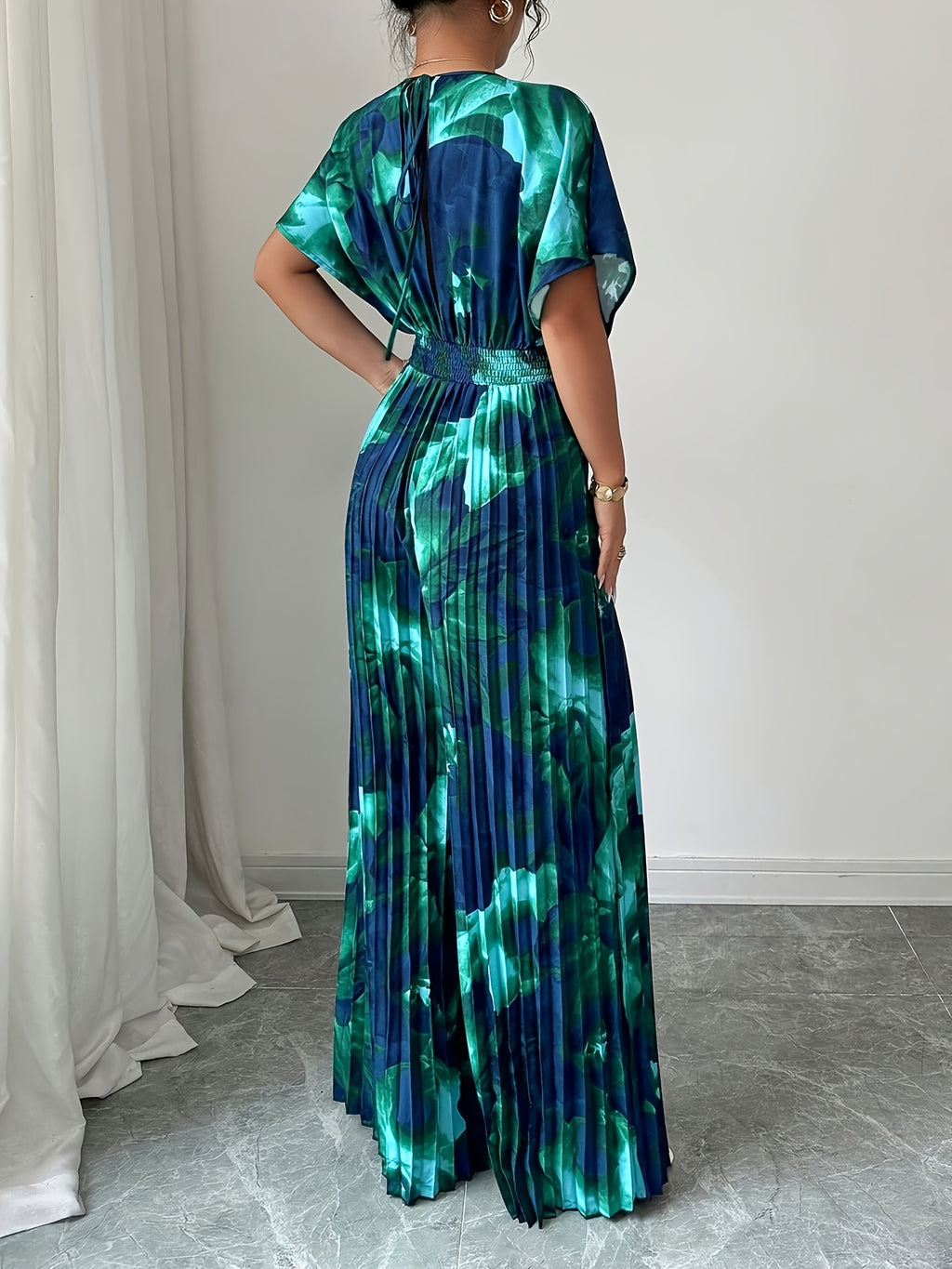 Women's Spring/Summer Elegant Vacation Style Floral Print V-Neck Batwing Sleeve Pleated Wide-Leg Jumpsuit - Dark Cyan
