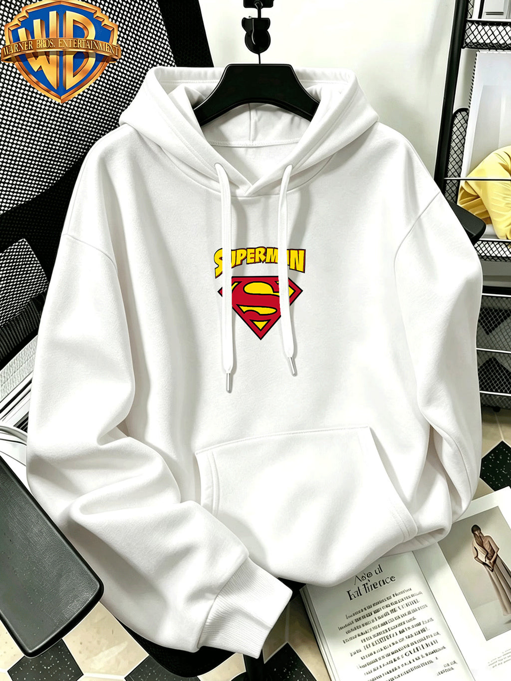 Warner Bros Official Autumn/Winter Casual Sporty Loose Hooded Sweatshirt, DC Superman SUPERMAN Emblem Logo Trendy Cool Vintage Print, Men's Casual Versatile Adjustable Drawstring Sweatshirt, Comfortable and Casual Autumn/Winter Wear - White
