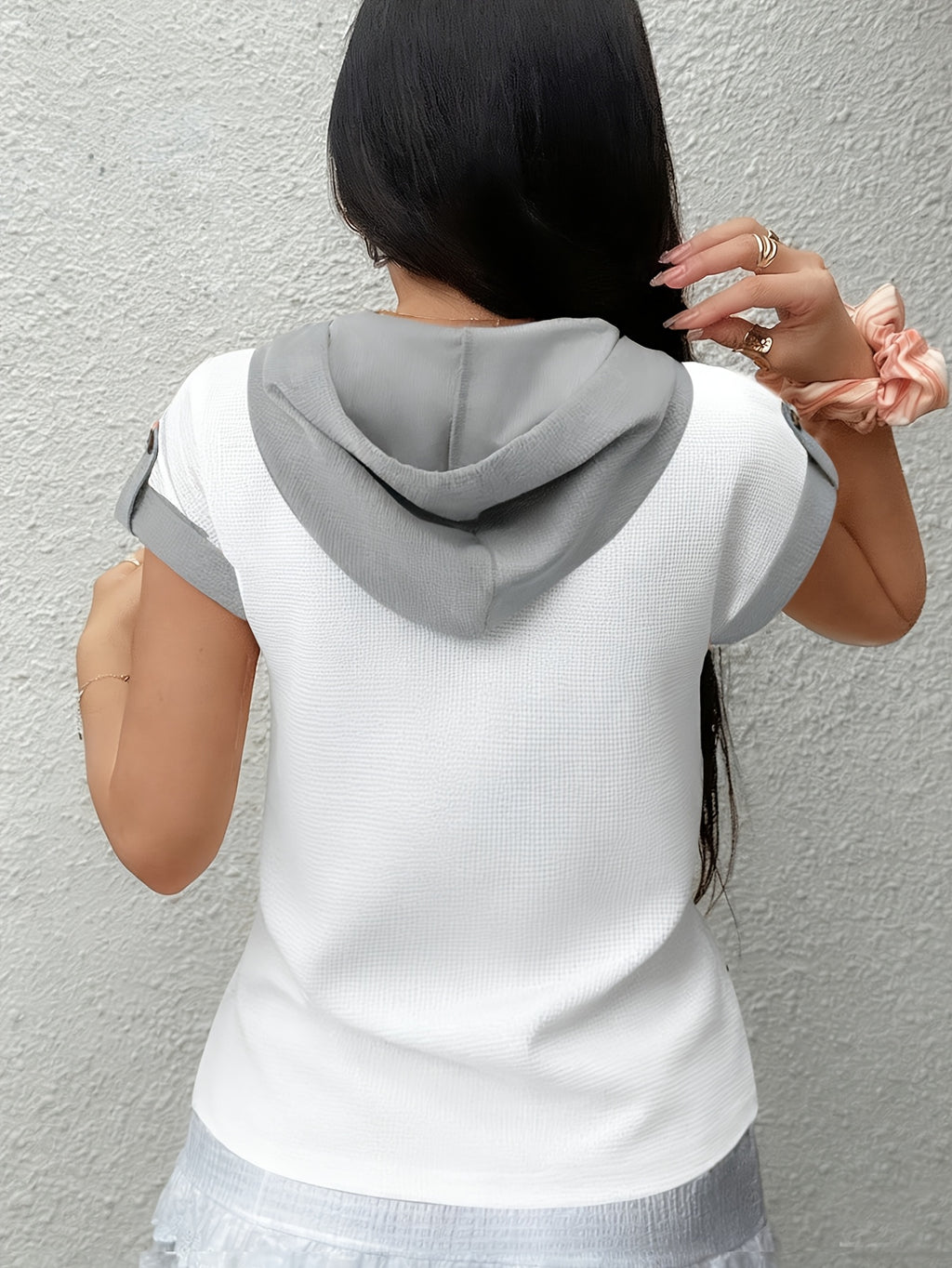 2026 New Women's Hoodie with Waffle Fabric Patchwork, Short Sleeves, Decorative Buttons, and Hood - White Grey