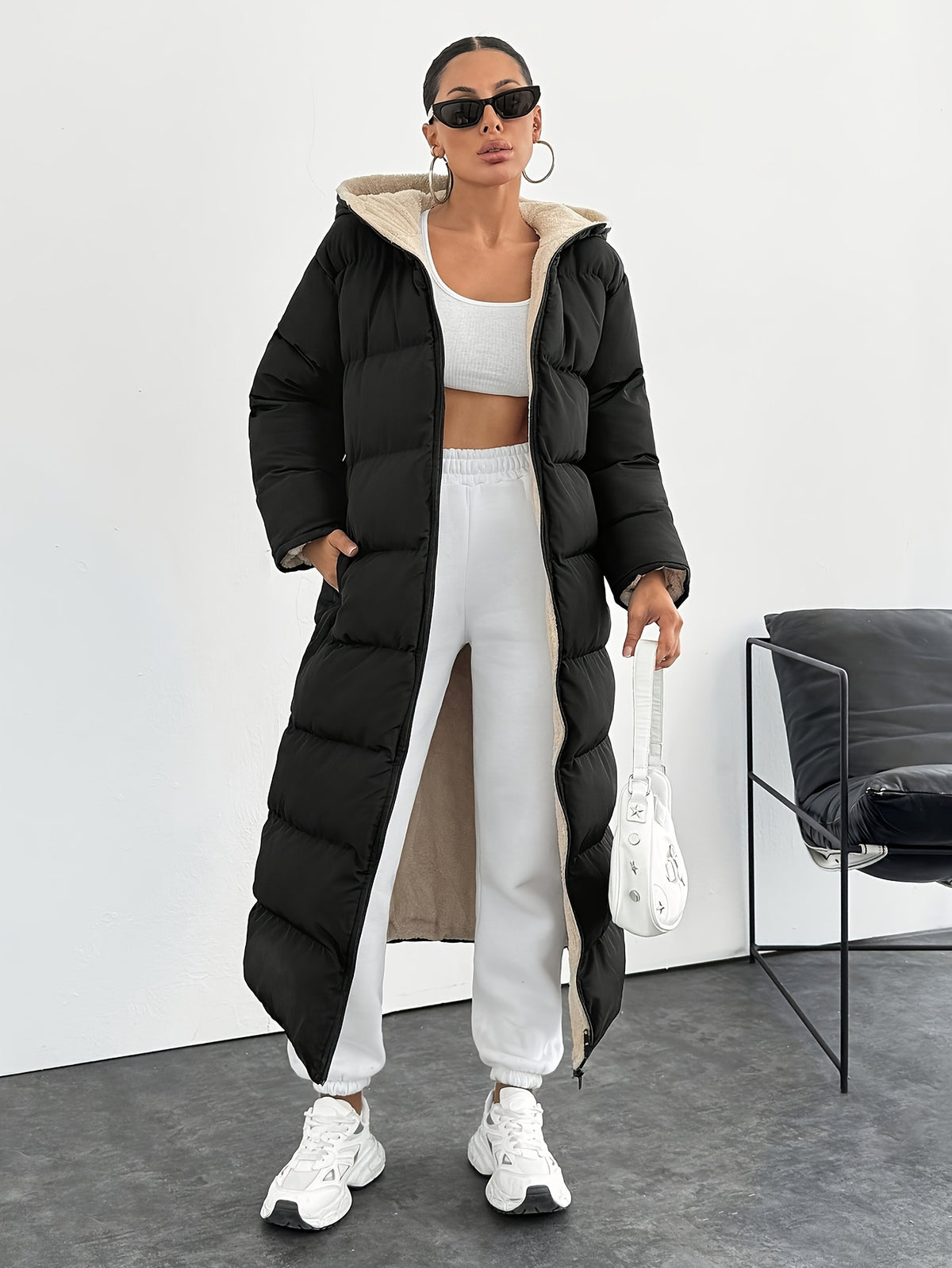 Fashionable and Elegant Thick Coat - Black