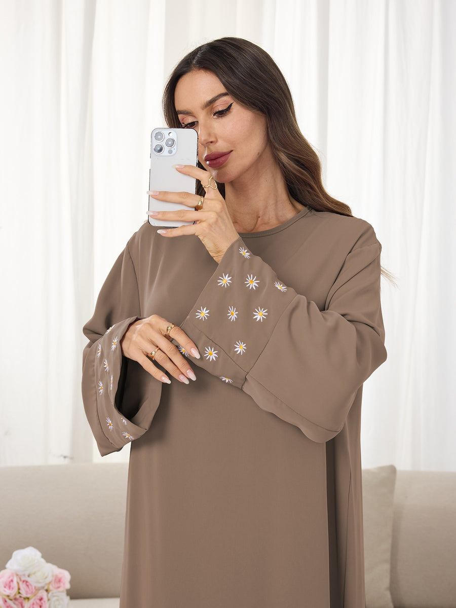 1pc (Headscarf Not Included) Elegant Cute Cuffed Small Daisy Embroidery Dress, Fashionable, Elegant, And Casual Abaya Dress with Embroidered Small Chrysanthemums at The Cuffs, No Scarf, Solid Color, Suitable for Daily Wear - Khaki