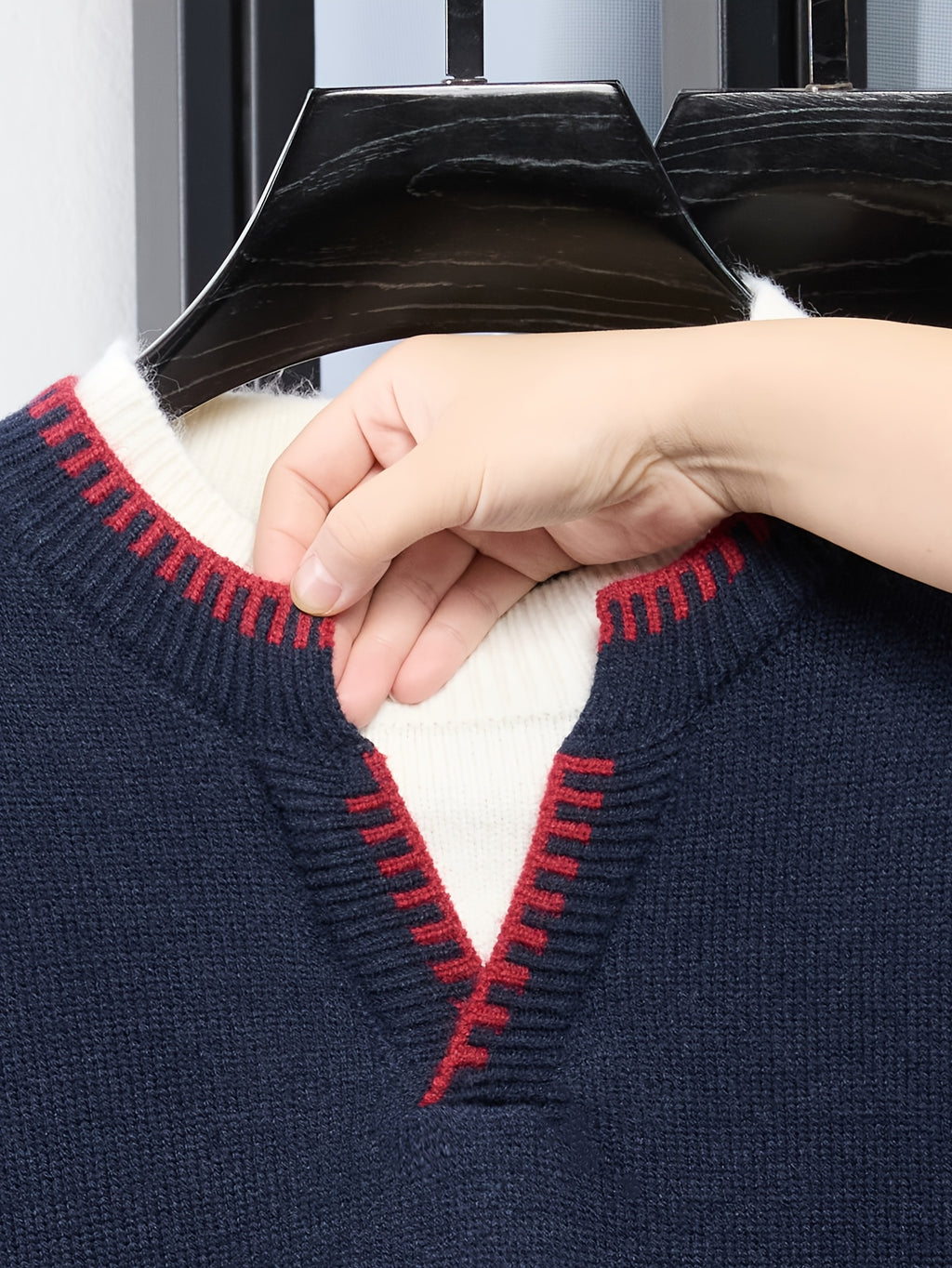 Men'S Faux Two-Piece V-Neck Contrast Stripe Knit Sweater, British Retro, Light Business Casual, Mature And Premium Colors - SINBOS - Navy Color