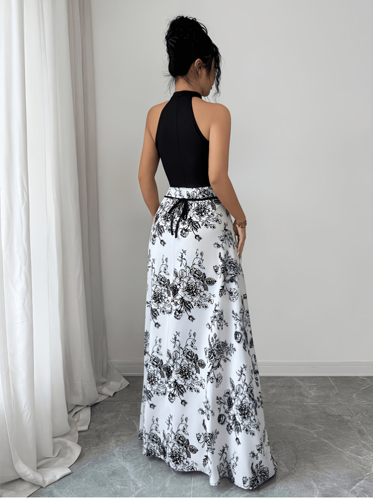 ASD1 Women's New Summer French-Style Patchwork Sleeveless Dress, Unique Design Printed Backless Color-Block Slim Fit Belted Dress - Black