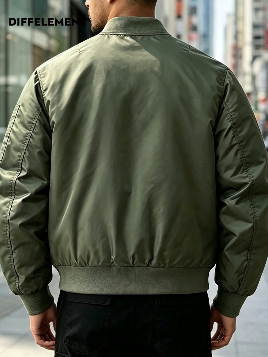 DIFFELEMENT Men's Baseball Collar Flight Jacket, Windproof, Wrinkle-Resistant, Wear-Resistant, Woven Fabric, Smooth Zipper Closure, Ribbed Cuffs and Hem, Sleeves with Pockets, Red Ribbon Accent, Loose Casual Fit, Suitable for Urban Commuting - Military Green